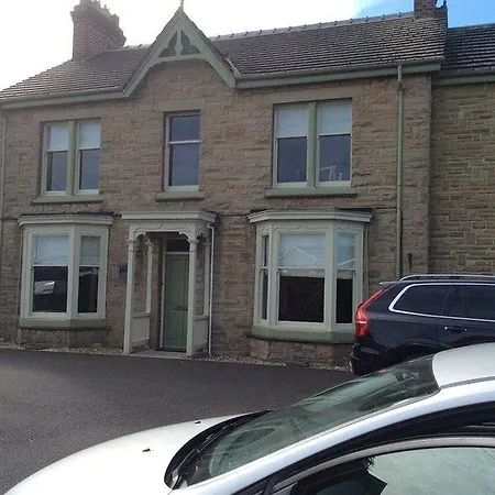 Bed & Breakfast The Poplars &