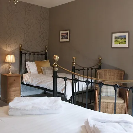 The Poplars & Bed & Breakfast Thirsk