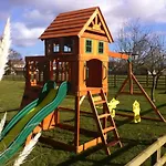The Poplars Bed and breakfast