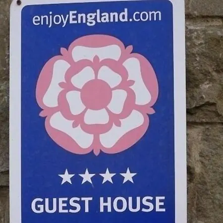 The Poplars & Thirsk