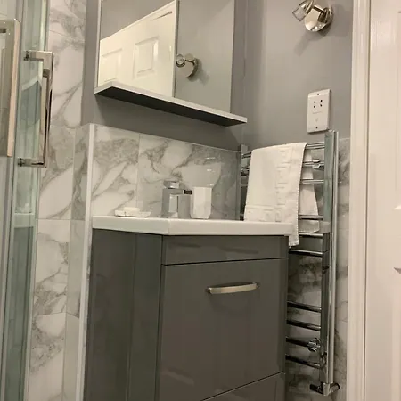 The Poplars 4* サースク