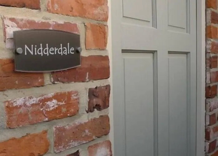 The Poplars 4* 서스크