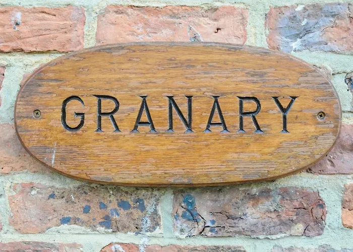 The Poplars & Bed & Breakfast