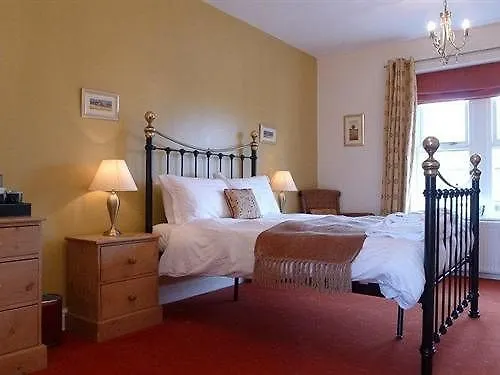 The Poplars & Bed & Breakfast Thirsk